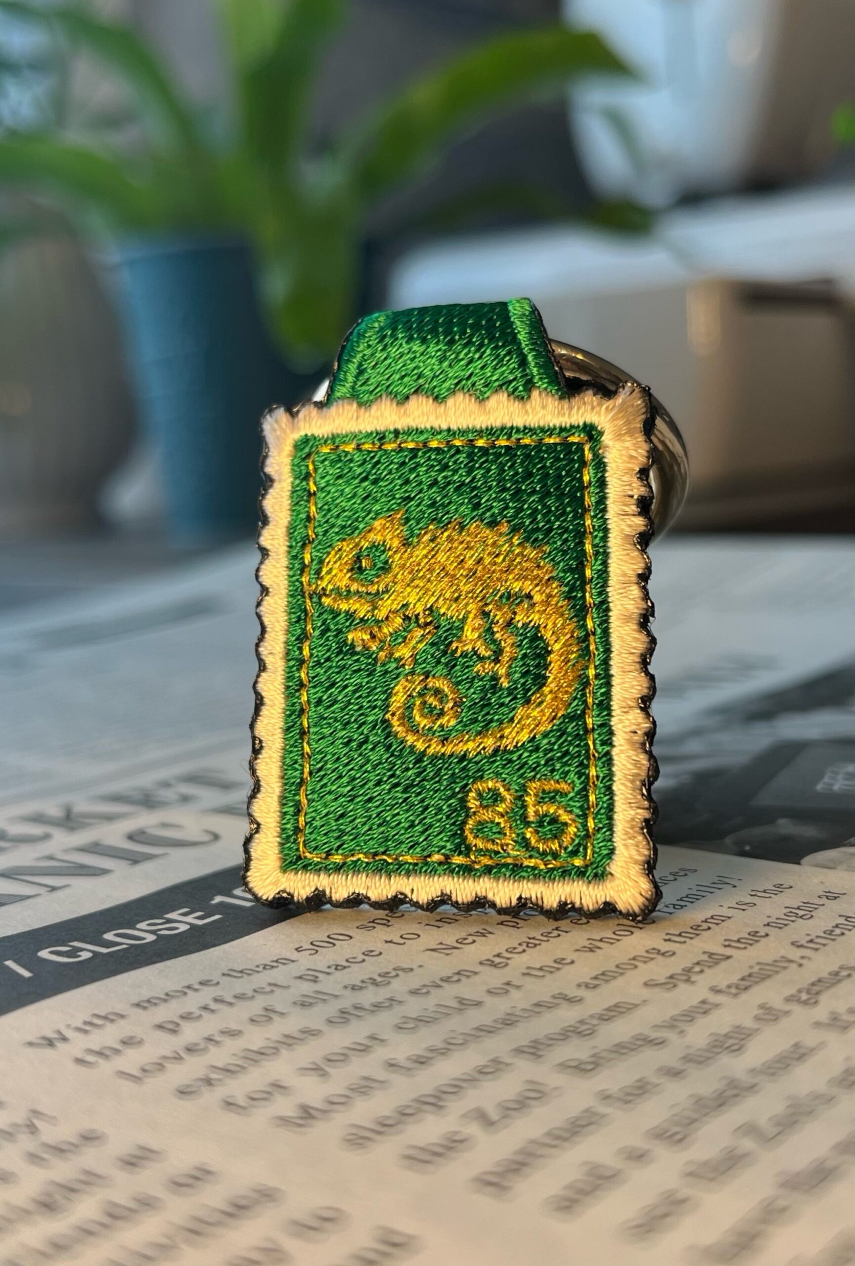 カメレオンの刺繍リング - 画像 (3)