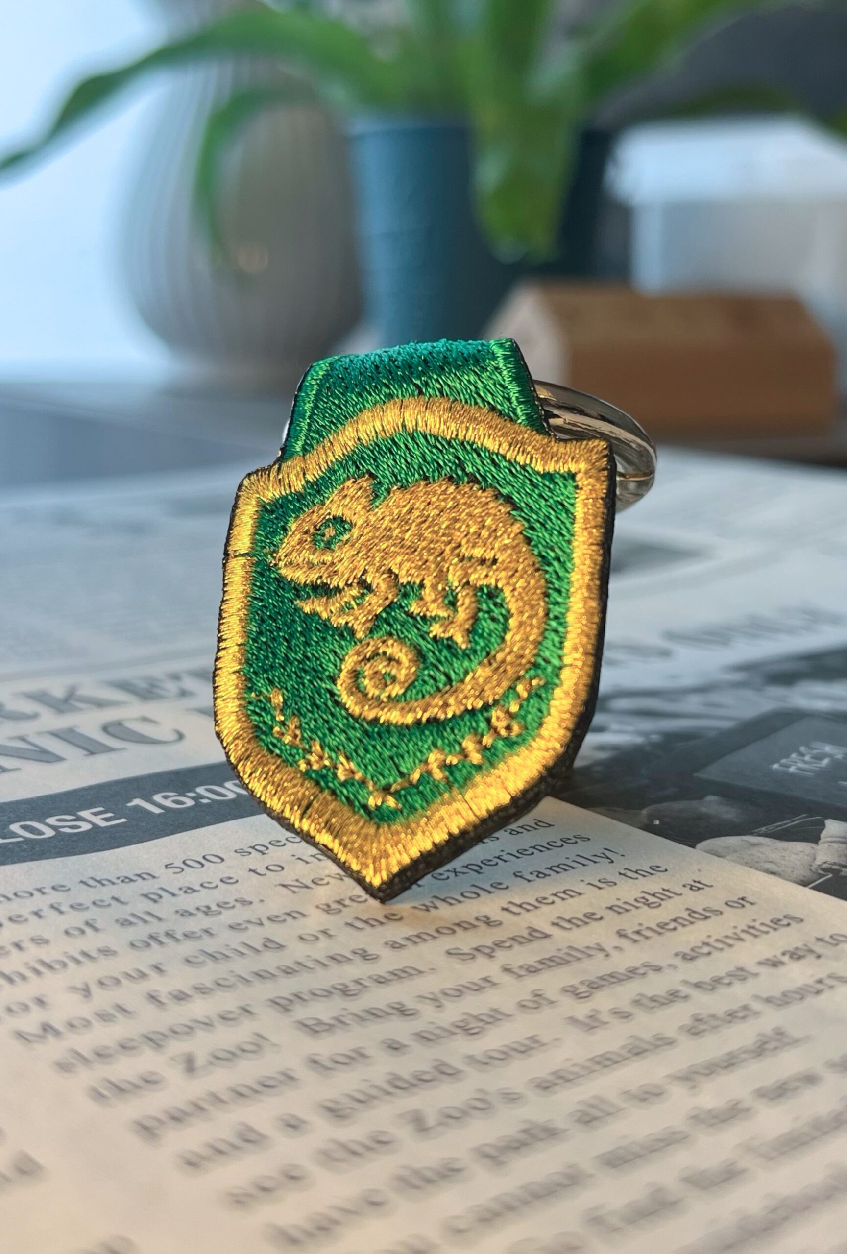 カメレオンの刺繍リング - 画像 (4)