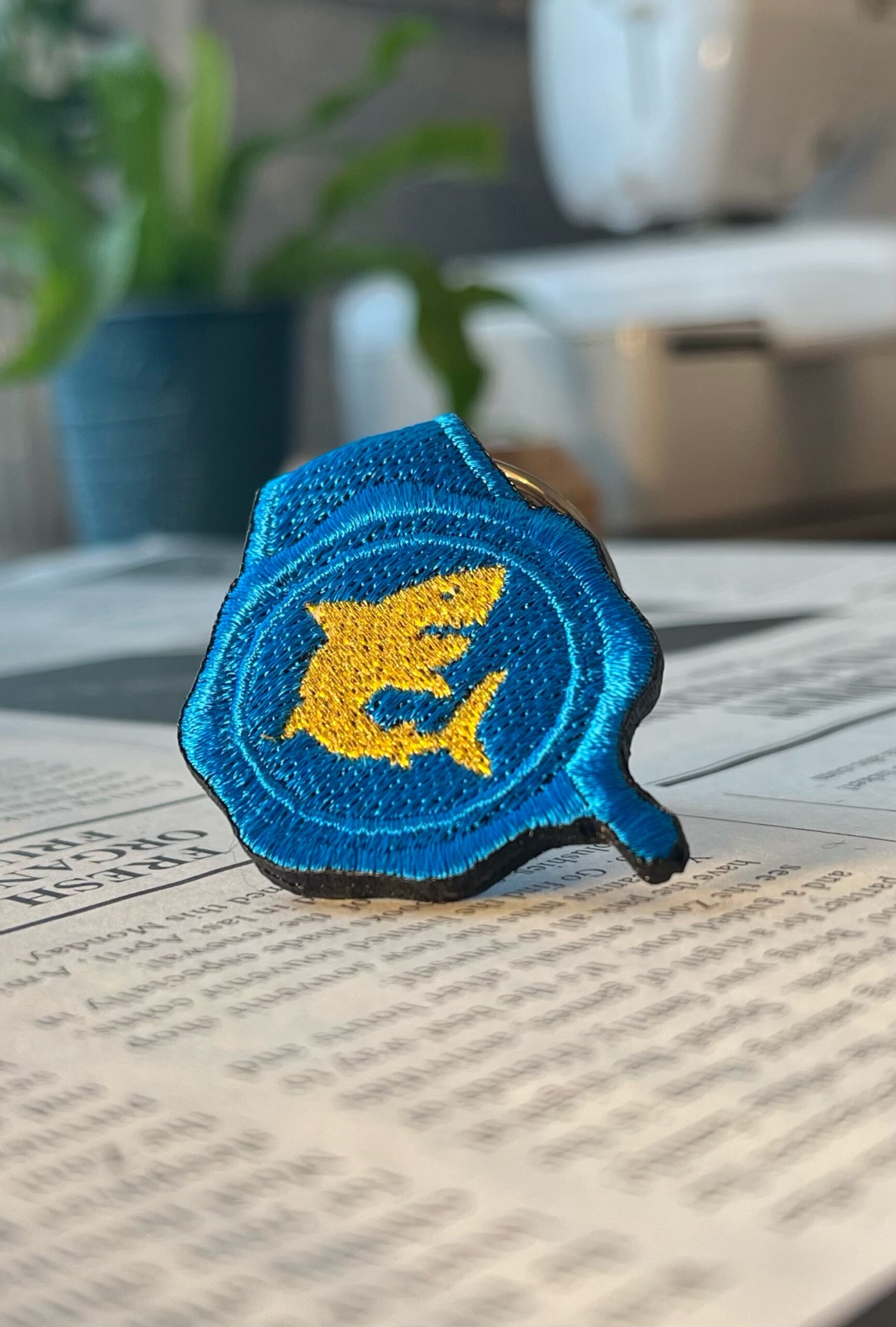 サメの刺繍リング