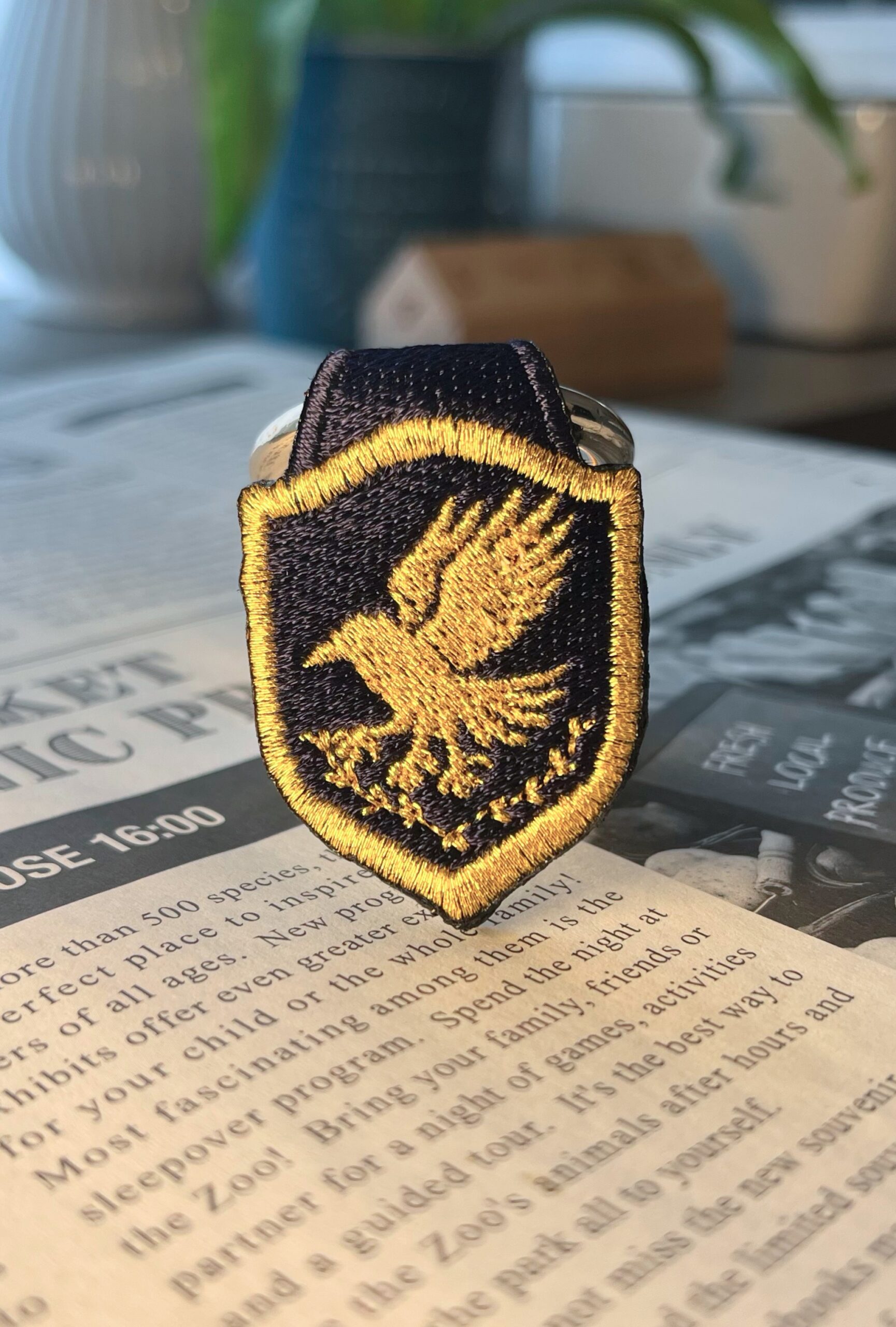 八咫烏の刺繍リング - 画像 (4)